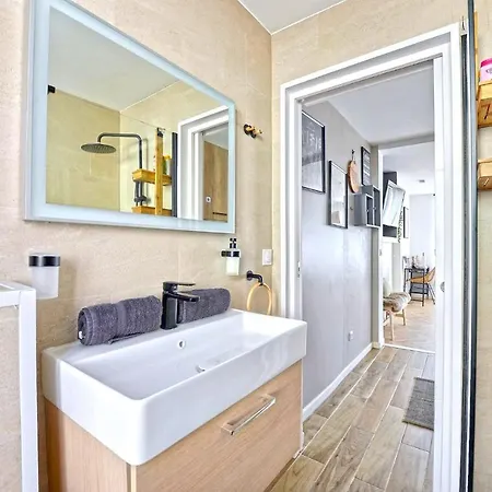 # Ethnic # Parking Gratuit # Calme # Cosy Lejlighed *